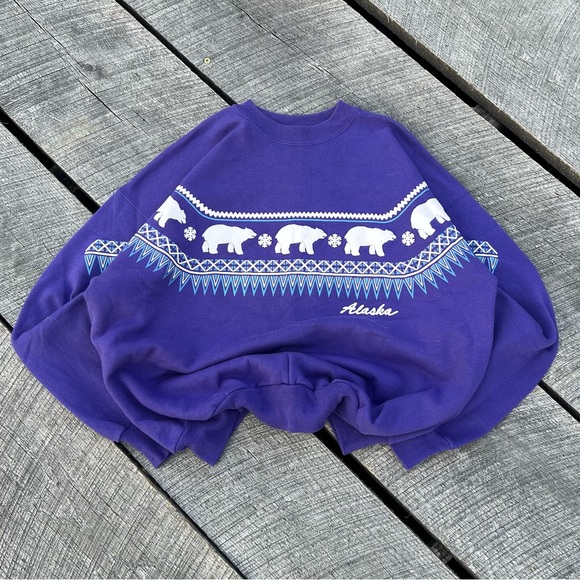 Hanes Other - Y2K Alaska Puff Print Crewneck Sweatshirt